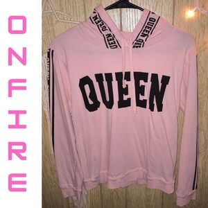 BOGO🆓 -On Fire Queen Pink Thin Sweatshirt
